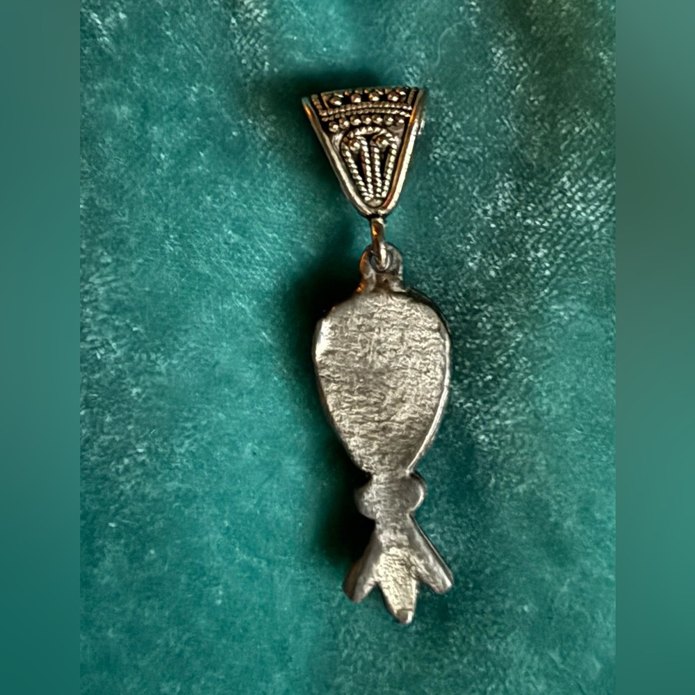 Navajo Golden Hills Vintage Elegant Silver and Turquoise Pendant - Picture 2 of 5